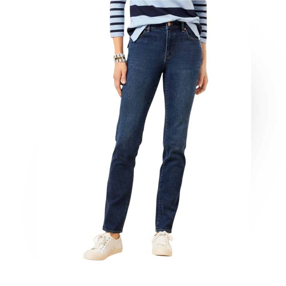 Women’s Straight Leg Jeans Dark Wash Size 10 Medium
